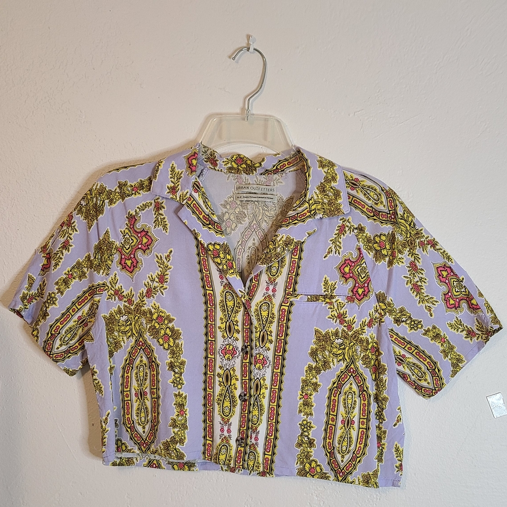 Urban Outfitters White Cream Button Down Crop Top